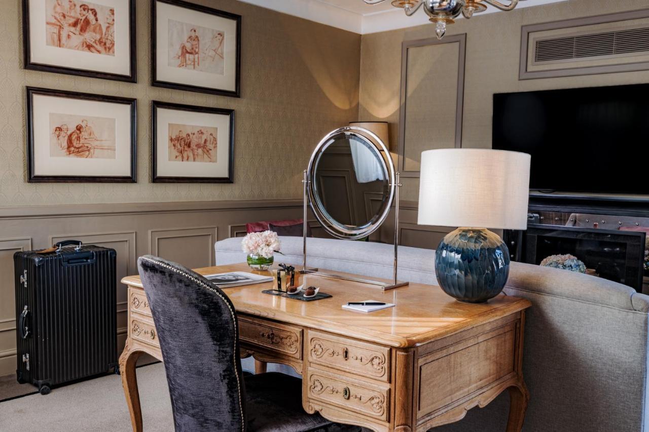 Althoff St James'S Hotel & Club Londen Buitenkant foto