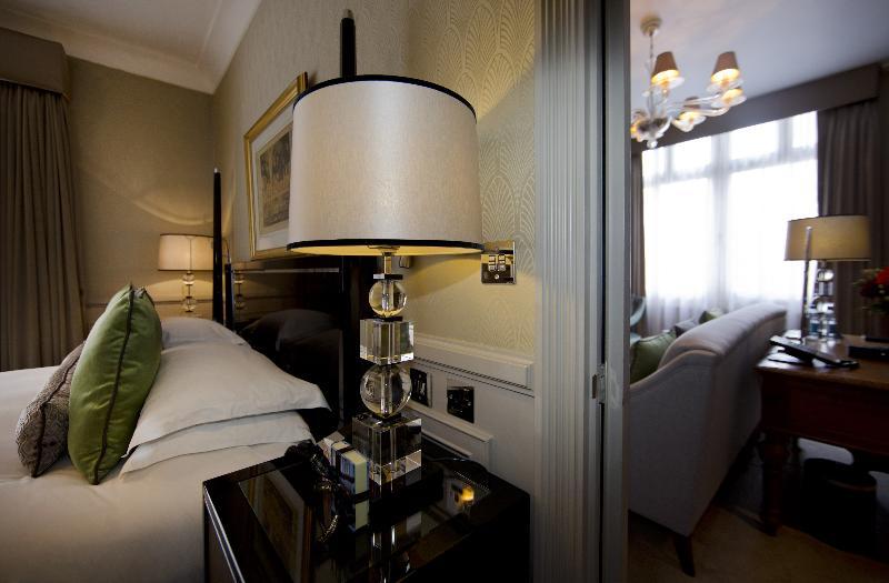 Althoff St James'S Hotel & Club Londen Buitenkant foto